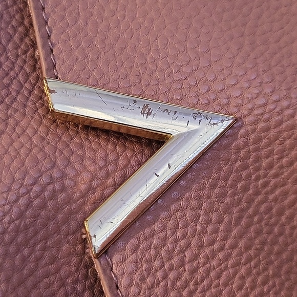 Crossbody Bundle - Picture 15 of 17